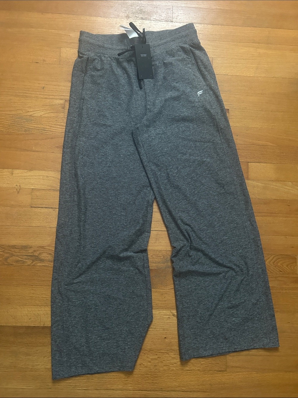 Fabletics Women’s Dark Gray Casual Sweatpants